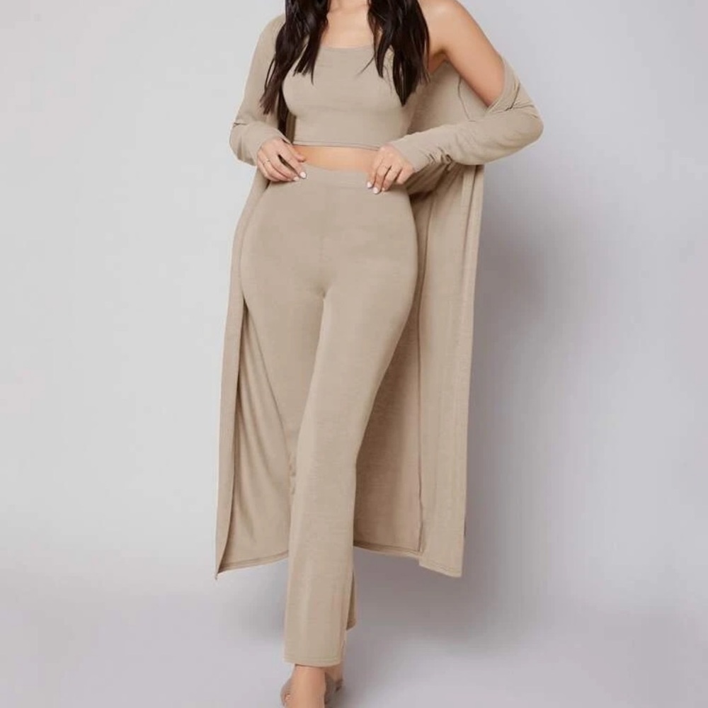Solid Cami Lounge Set With Belt